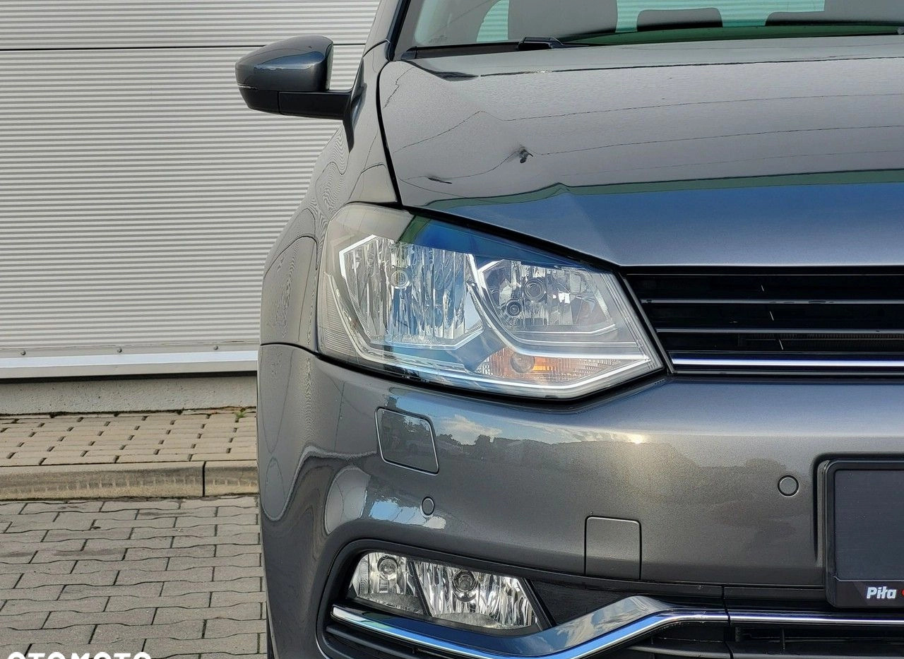 Volkswagen Polo cena 41700 przebieg: 107668, rok produkcji 2015 z Sopot małe 781